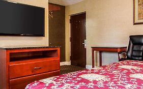 Rodeway Inn Paterson Great Falls Park Area